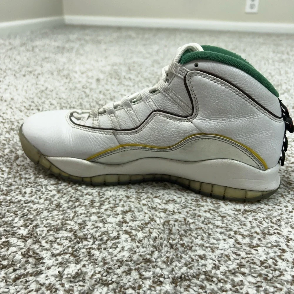 Jordan Air Jordan 10 Retro Wings Shoes Mens Size 9.5 White‎ Green Sneaker Sport